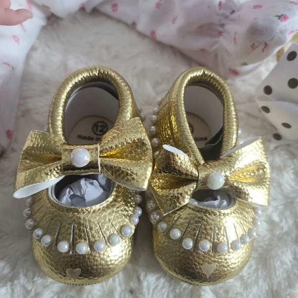 💟💟Baby shoe and headband.💟💟 - Picture 5 of 9